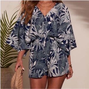 Vici Collection Navy and White Romper, size Medium